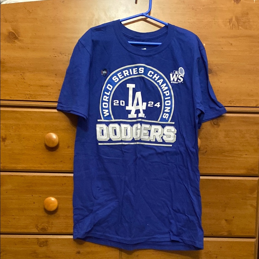 Blue Los Angeles Dodgers World Series Champions T-Shirt 2024 Size MEDIUM
